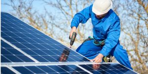 Installation Maintenance Panneaux Solaires Photovoltaïques à Mons-Boubert